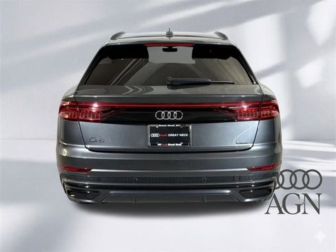 Used 2022 Audi Q8 Premium Plus image 21