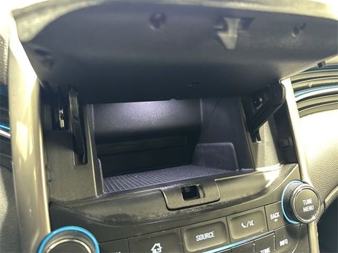 Certified 2015 Chevrolet Malibu LT w/ Power Convenience Package image 17