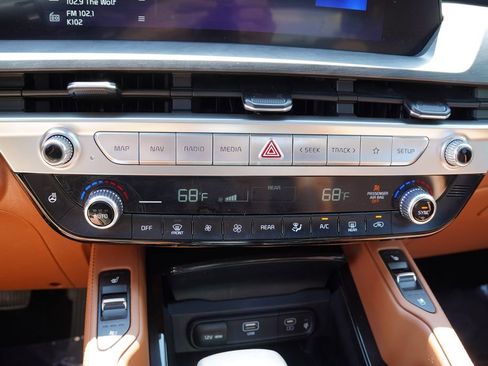 Certified 2023 Kia Telluride EX X-Line AWD/4WD image 29