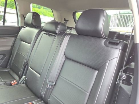 Used 2023 Volkswagen Atlas SE AWD/4WD image 22