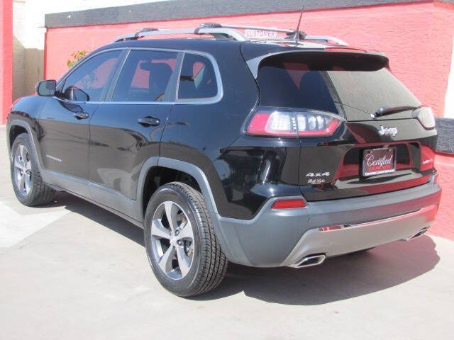 Used 2019 Jeep Cherokee Limited AWD/4WD image 8