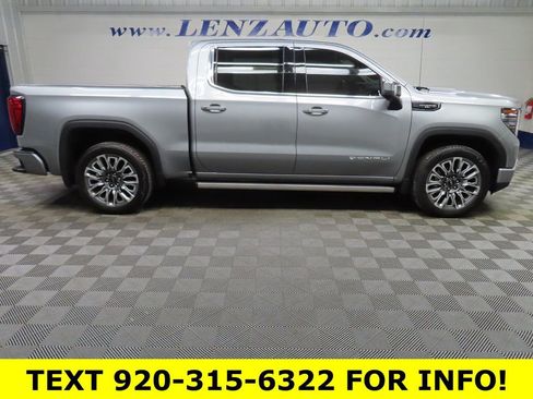 Used 2025 GMC Sierra 1500 Denali Ultimate image 2