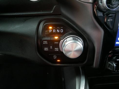 Used 2022 RAM 1500 Laramie w/ Sport Appearance Package AWD/4WD image 24