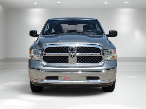 Used 2019 RAM 1500 Tradesman w/ Chrome Plus Package RWD image 4
