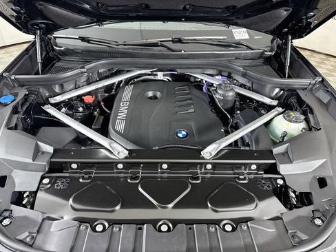 New 2026 BMW X5 xDrive40i w/ M Sport Package AWD/4WD image 32