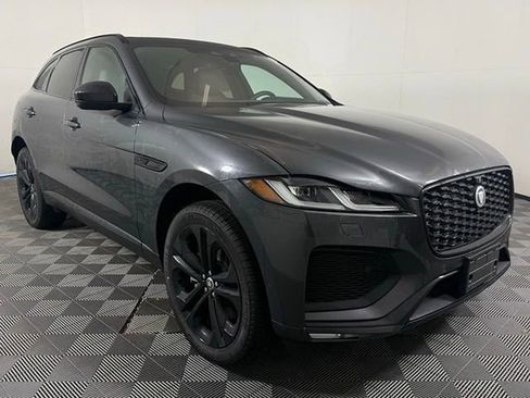 New 2026 Jaguar F-PACE R-Dynamic S image 8