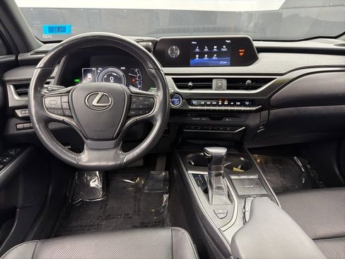 Used 2019 Lexus UX 250h image 8