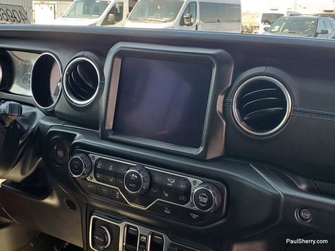 Used 2023 Jeep Wrangler Unlimited Rubicon 4xe w/ Steel Bumper Group image 24