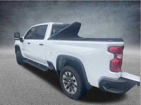 Used 2024 Chevrolet Silverado 2500 Custom w/ Custom Value Package AWD/4WD image 7
