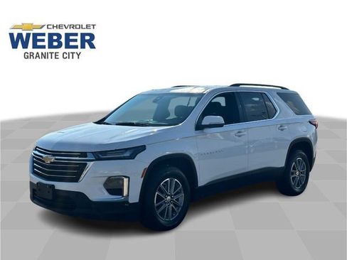 Used 2023 Chevrolet Traverse LT FWD image 1