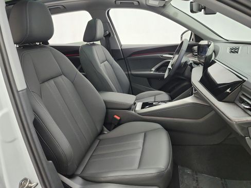 New 2026 Audi Q5 Premium Plus AWD/4WD image 14