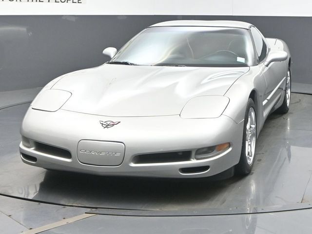 Used 2004 Chevrolet Corvette Coupe RWD image 7