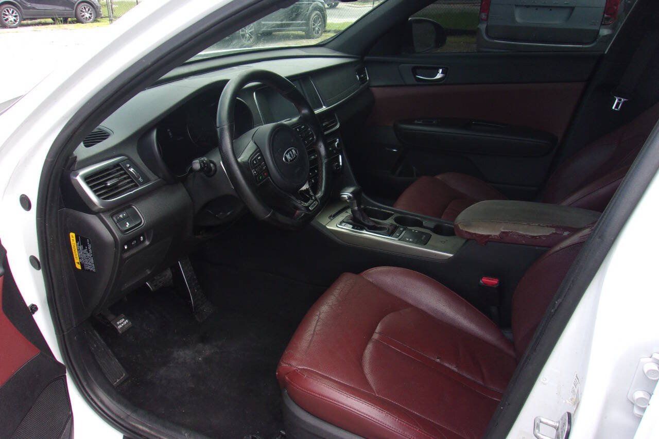Used 2017 Kia Optima SX w/ Launch Edition Package FWD image 10