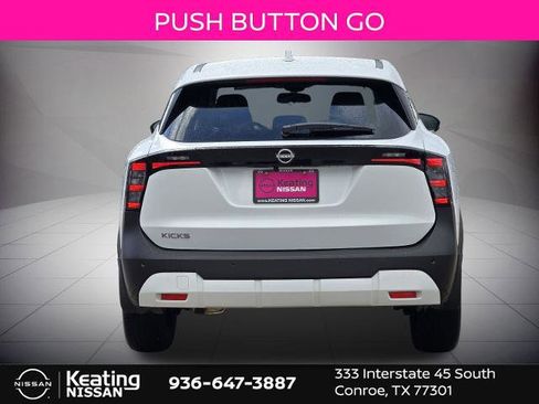 Certified 2025 Nissan Kicks SV image 4