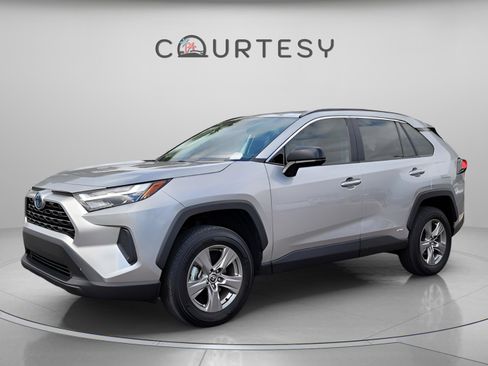 Certified 2024 Toyota RAV4 LE image 1