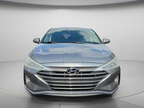Used 2019 Hyundai Elantra Value Edition w/ Cargo Package FWD image 4