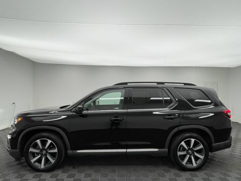 Used 2023 Honda Pilot Elite image 14