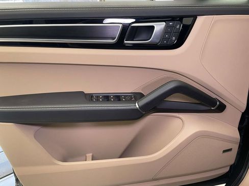 Certified 2023 Porsche Cayenne GTS image 34
