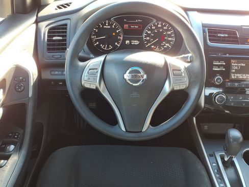 Used 2015 Nissan Altima 2.5 S w/ Special Edition Package image 5