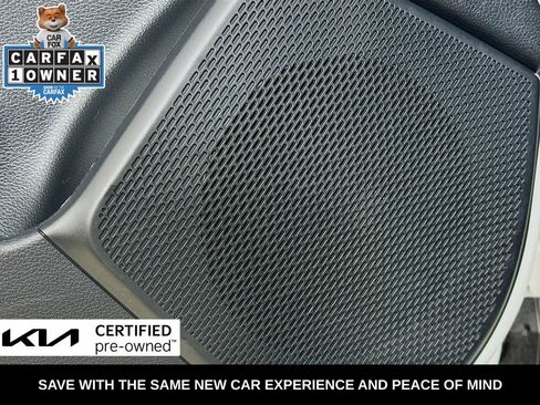 Certified 2025 Kia Soul LX w/ LX Technology Package FWD image 22