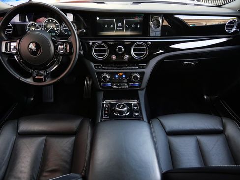 Certified 2022 Rolls-Royce Ghost AWD/4WD image 4