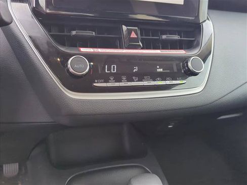 Certified 2025 Toyota Corolla LE FWD image 19