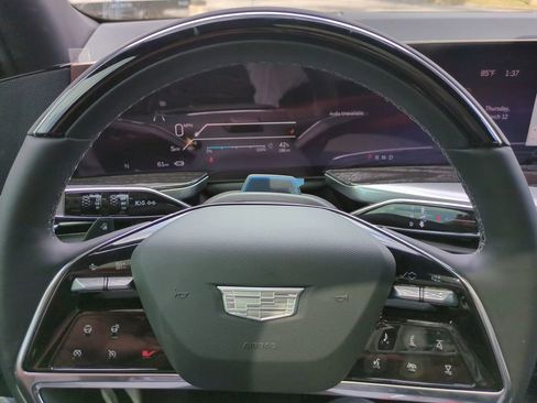 New 2026 Cadillac Escalade IQ Luxury 1 image 28