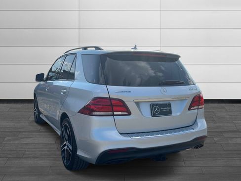 Certified 2018 Mercedes-Benz GLE 43 AMG 4MATIC image 5