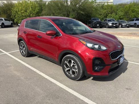 Used 2020 Kia Sportage LX image 7