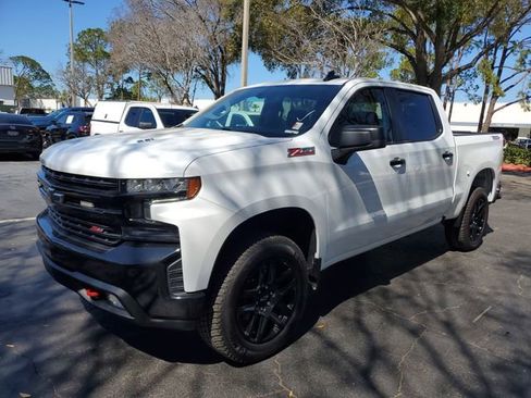 Used 2022 Chevrolet Silverado 1500 LT Trail Boss image 2