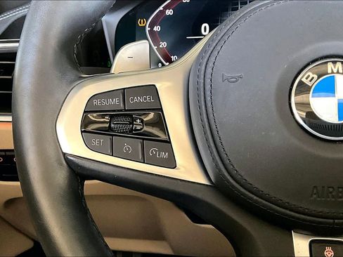 Used 2023 BMW 430i Convertible w/ M Sport Package image 22