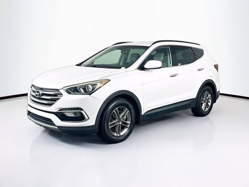 Used 2017 Hyundai Santa Fe Sport FWD image 3