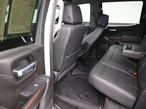 Used 2020 GMC Sierra 1500 SLT w/ SLT Premium Package AWD/4WD image 17