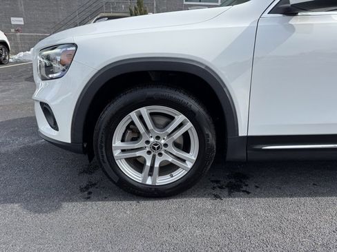 Certified 2021 Mercedes-Benz GLB 250 4MATIC image 9