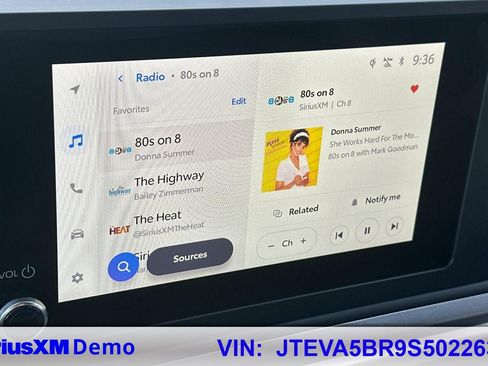 Used 2025 Toyota 4Runner TRD Off-Road image 28