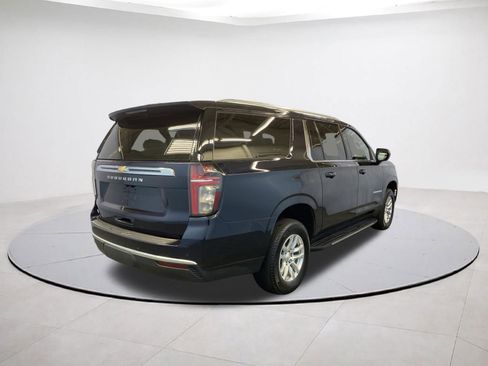 Used 2023 Chevrolet Suburban LS w/ Driver Alert Package image 6