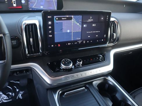 New 2026 Ford Expedition Platinum w/ Stealth Appearance Package image 6