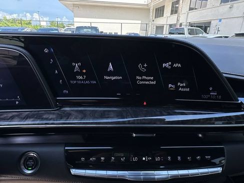 Certified 2021 Cadillac Escalade Premium Luxury RWD image 24