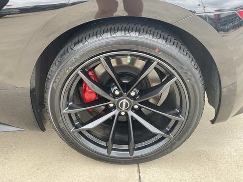 Used 2025 Nissan Z Performance w/ Floor Mat Package RWD image 8
