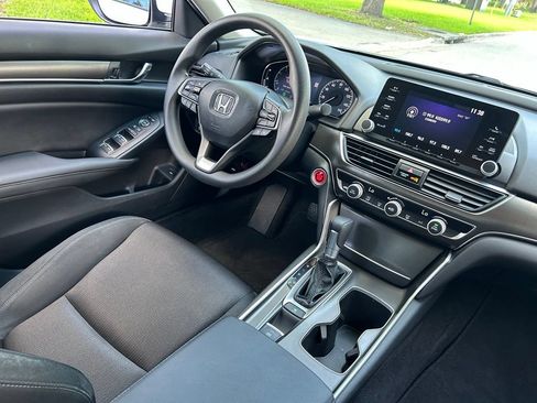Used 2020 Honda Accord LX image 9