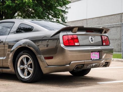 Used 2005 Ford Mustang GT Premium RWD image 42
