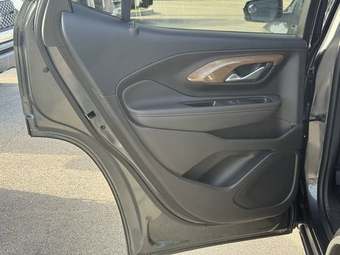 Used 2019 GMC Terrain SLE FWD image 33
