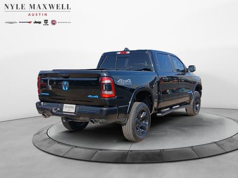 Used 2019 RAM 1500 Laramie AWD/4WD image 16