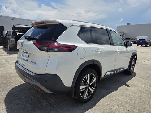 Used 2023 Nissan Rogue SL AWD/4WD image 5