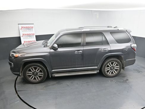 Used 2019 Toyota 4Runner Limited image 13