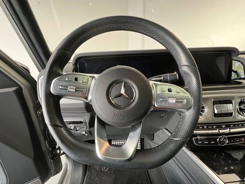Used 2024 Mercedes-Benz G 550 image 7