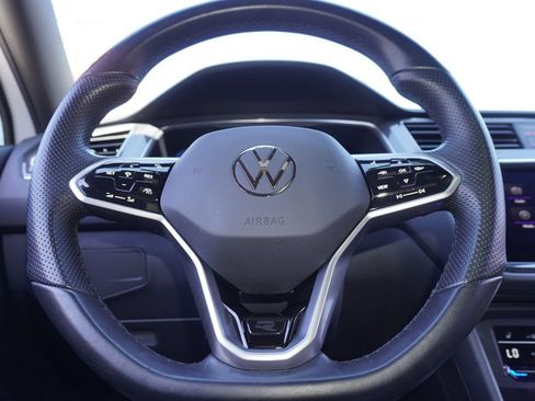 Used 2023 Volkswagen Tiguan SE R-Line FWD image 23