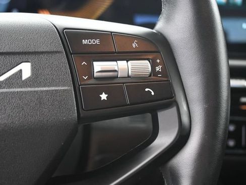 Used 2026 Kia Sportage LX FWD image 30