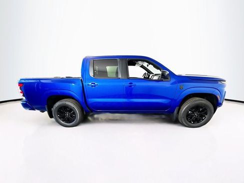New 2026 Nissan Frontier SV w/ All-Weather Content Package AWD/4WD image 4