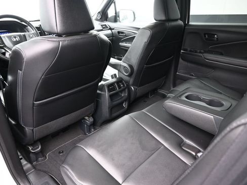 Certified 2023 Honda Passport EX-L image 27